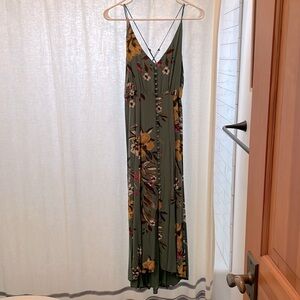 Urban outfitters floral dress Women’s size 4